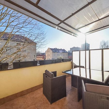 City Komfort Terrace Kosice Bagian luar foto